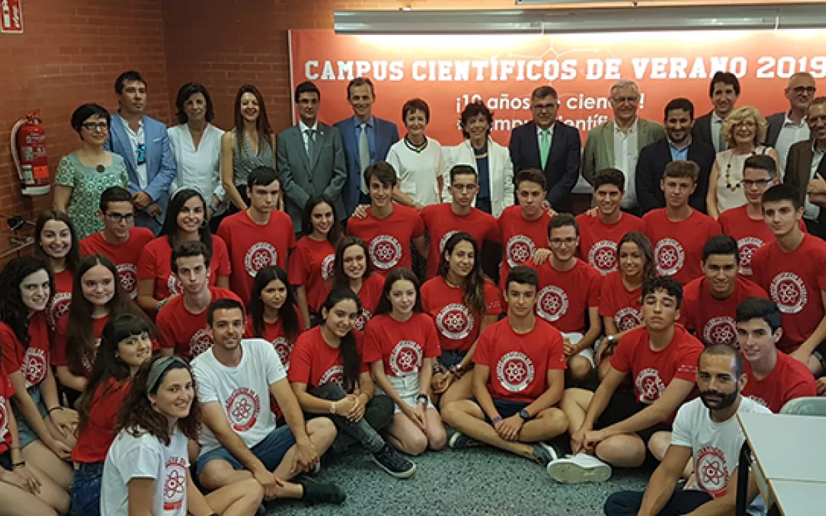 Isabel Celaá y Pedro Duque inauguraron los Campus Científicos de Verano 2019 