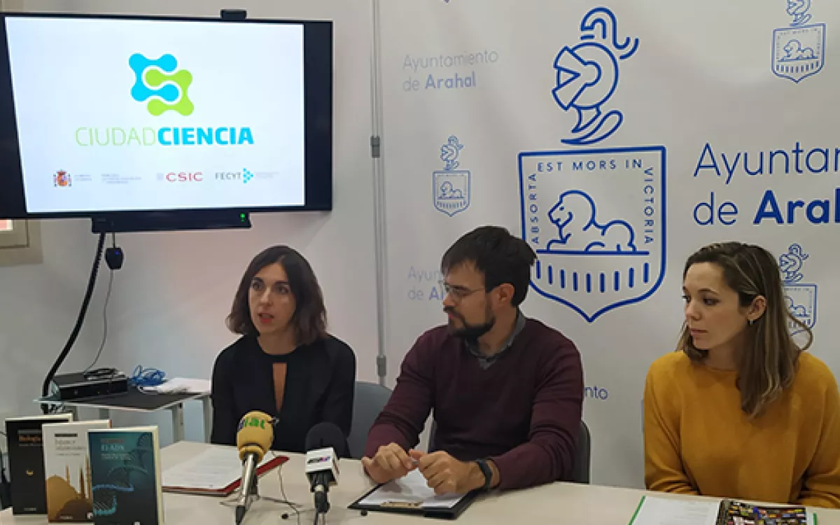 FECYT y CSIC llevan la ciencia a Arahal