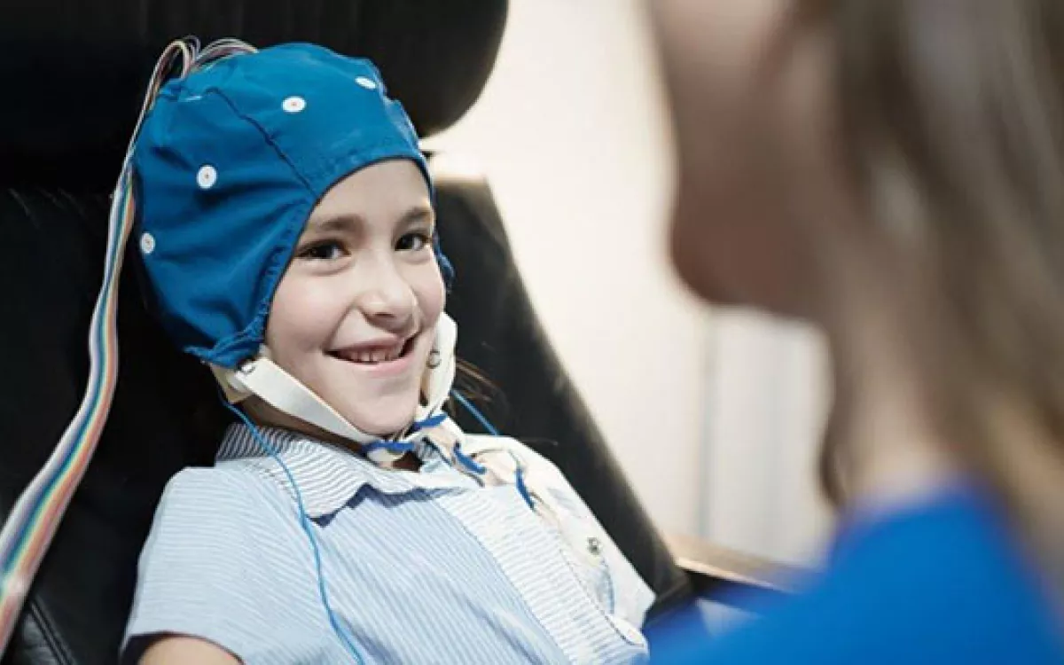 Precipita acoge un proyecto que investiga la epilepsia infantil
