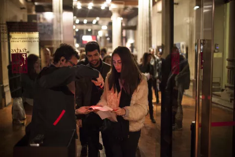 Más de 700 personas asisten a la semifinal de Famelab en Barcelona 