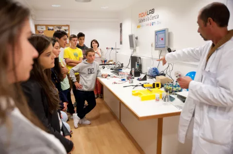 Arranca el tour por España de Movilab,  el laboratorio científico sobre ruedas