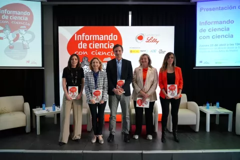 FECYT participa en la presentación de "Informando de ciencia con ciencia", un manual que aglutina las pruebas y las metodologías para informar mejor sobre ciencia