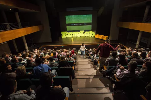 Valencia acoge la segunda semifinal española del concurso de monólogos científicos Famelab 
