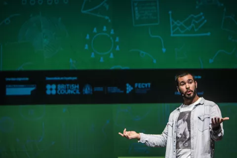 Valencia acoge la segunda semifinal española del concurso de monólogos científicos Famelab 