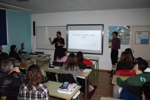 “Ciencia en el aula” muestra el cambiante mundo de  la tecnología y las telecomunicaciones