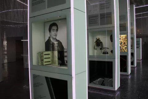 Se celebró el 121 aniversario del nacimiento de Ángela Ruiz Robles