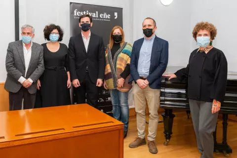 FECYT, el Círculo de Bellas Artes y la Residencia de Estudiantes organizaron un diálogo en torno a la Biología del Amor 