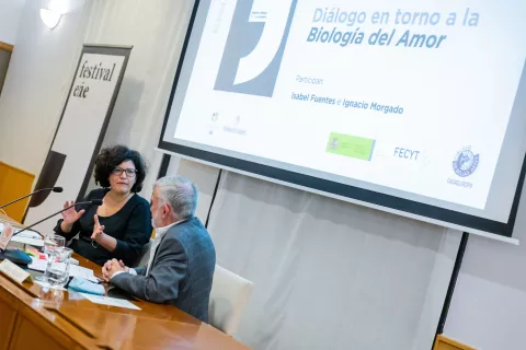 FECYT, el Círculo de Bellas Artes y la Residencia de Estudiantes organizaron un diálogo en torno a la Biología del Amor 