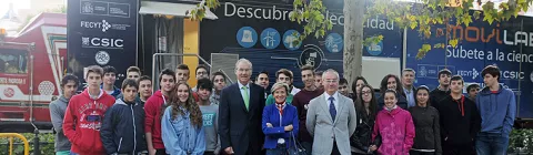 Movilab, el laboratorio científico sobre ruedas, llega a León