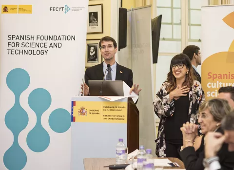 El primer intercambio entre científicos y diplomáticos termina con éxito en Londres