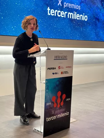  FECYT recibe el Premio Especial Tercer Milenio en reconocimiento a su labor como puente entre ciencia y sociedad 