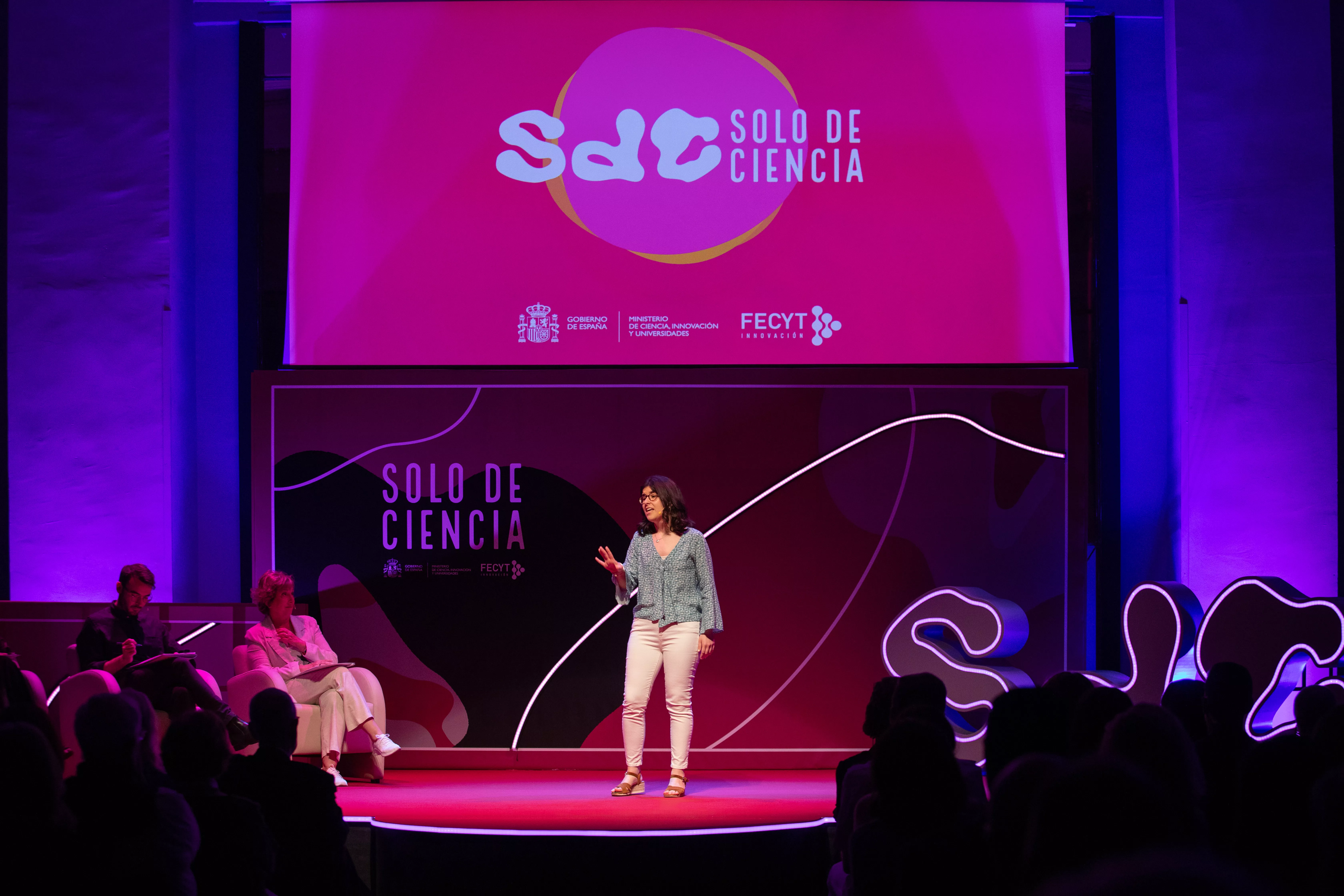Jara Pérez representará a España en la final iberoamericana de “Solo de Ciencia”