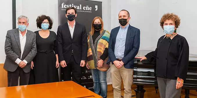 FECYT, el Círculo de Bellas Artes y la Residencia de Estudiantes organizaron un diálogo en torno a la Biología del Amor