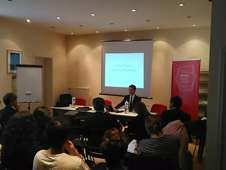 Precipita comparte su experiencia con emprendedores creativos en Bruselas