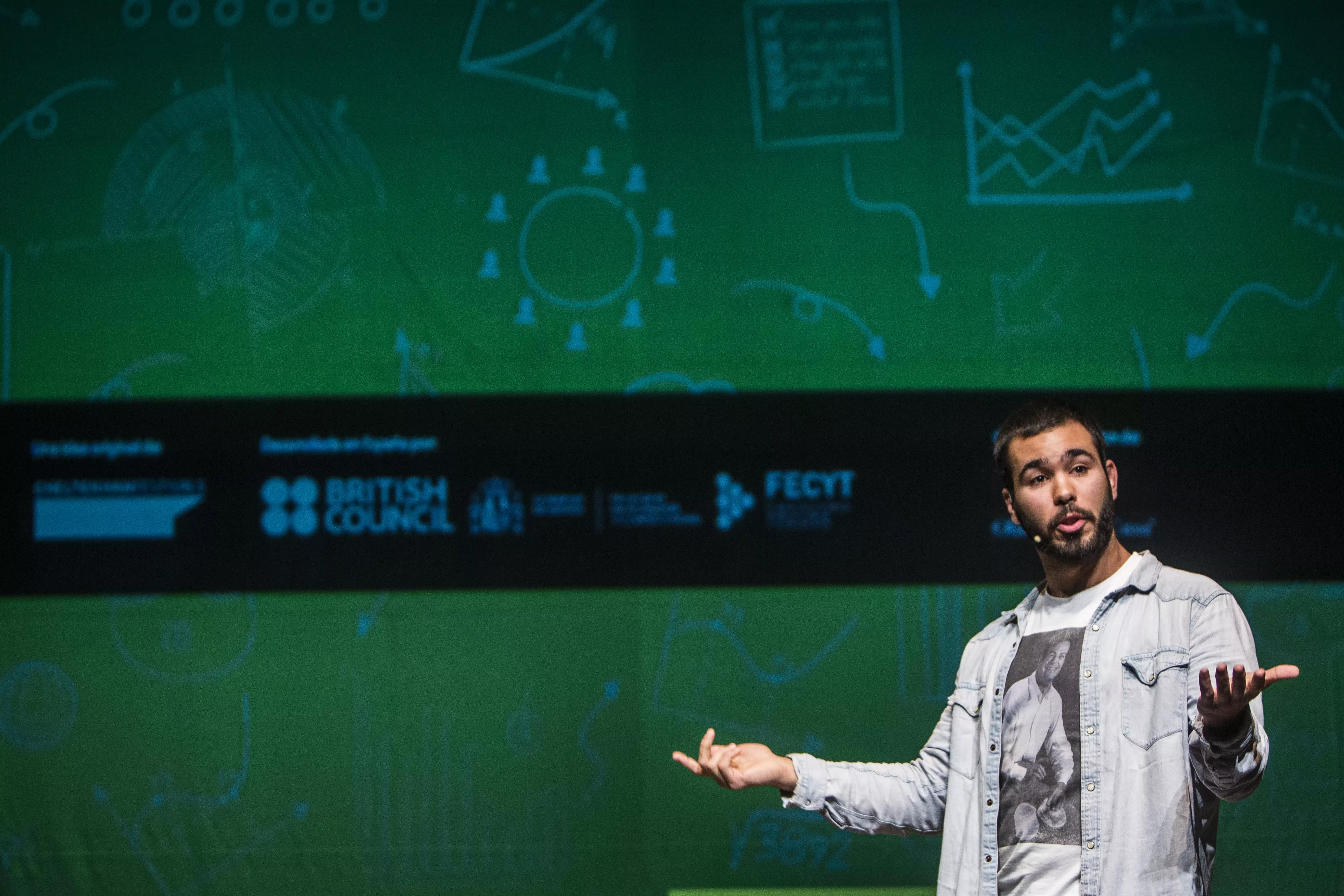 Valencia acoge la segunda semifinal española del concurso de monólogos científicos Famelab 