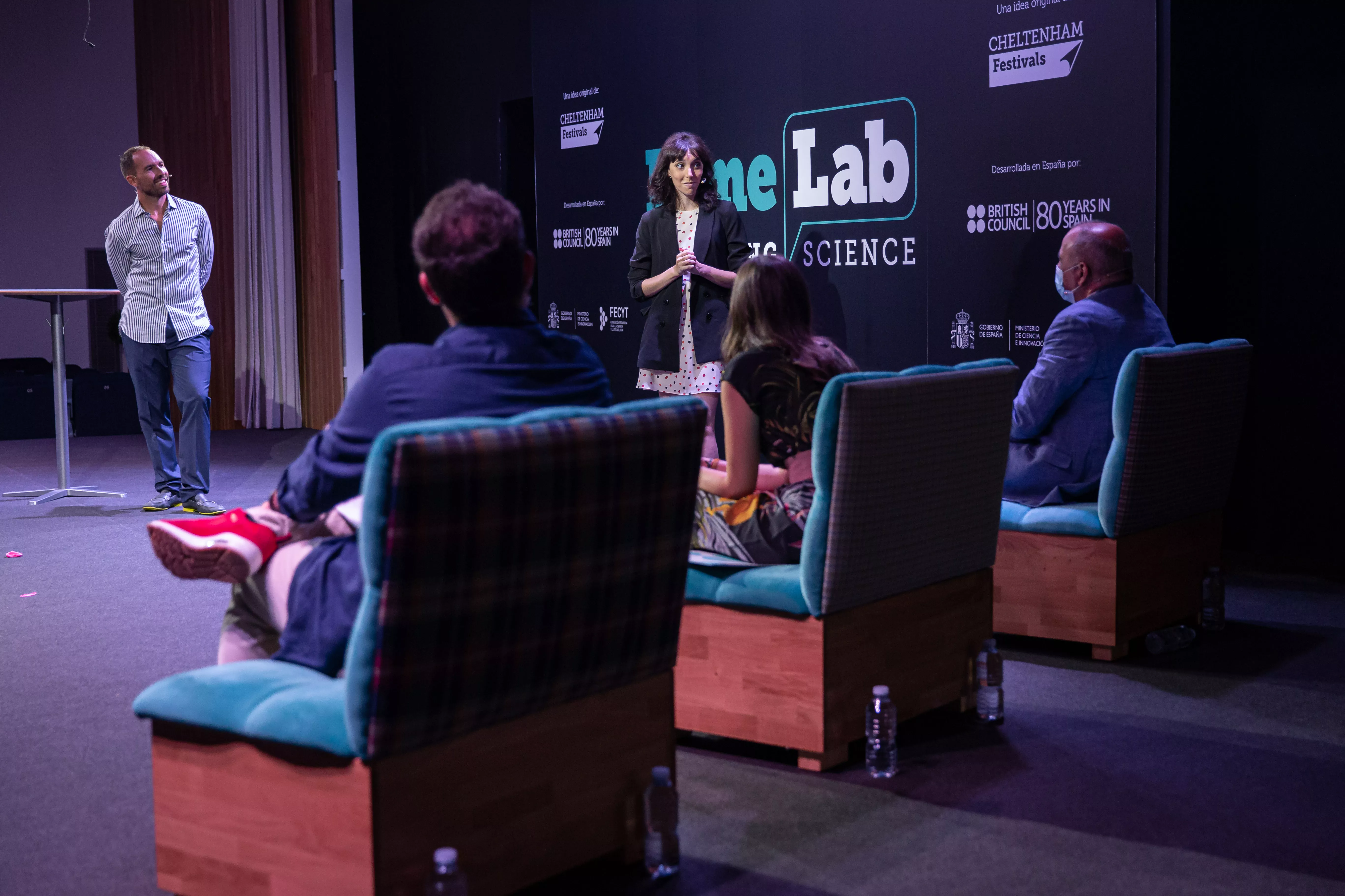 El ingeniero aeroespacial Alejandro Sánchez gana la final española de monólogos científicos FameLab 