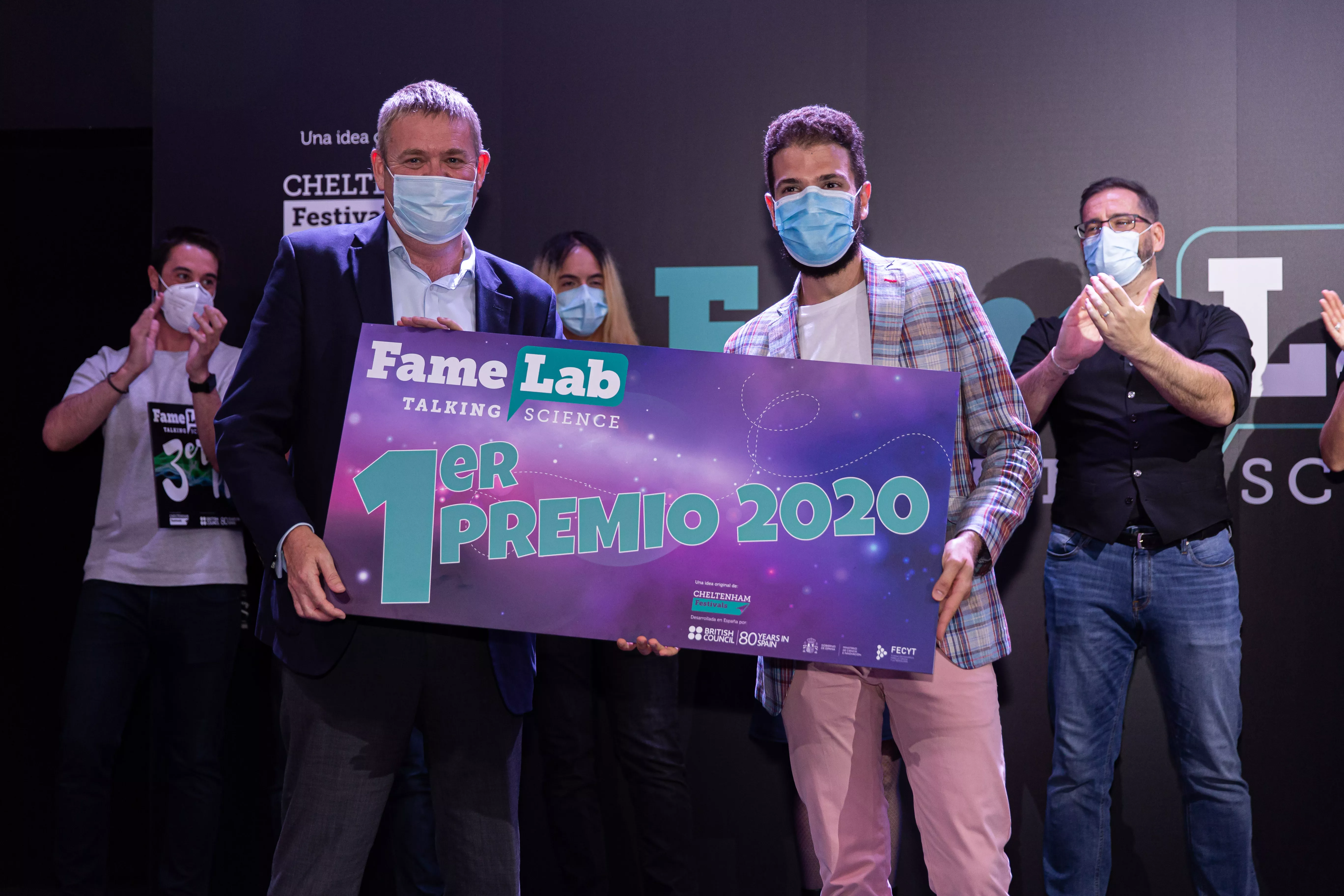 El ingeniero aeroespacial Alejandro Sánchez gana la final española de monólogos científicos FameLab 