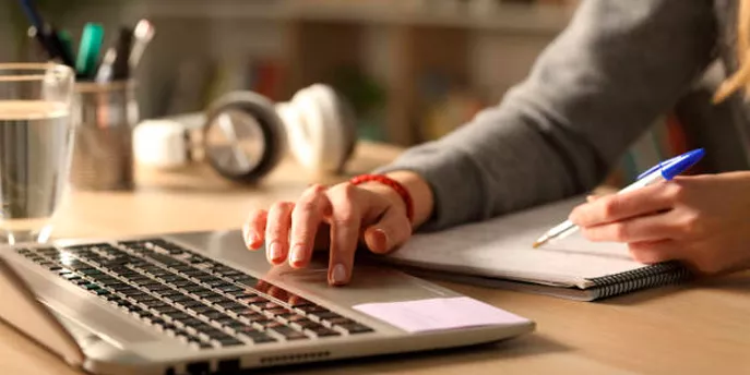 FECYT y Elsevier ponen en marcha el II Ciclo de formación online de Scopus de 2023