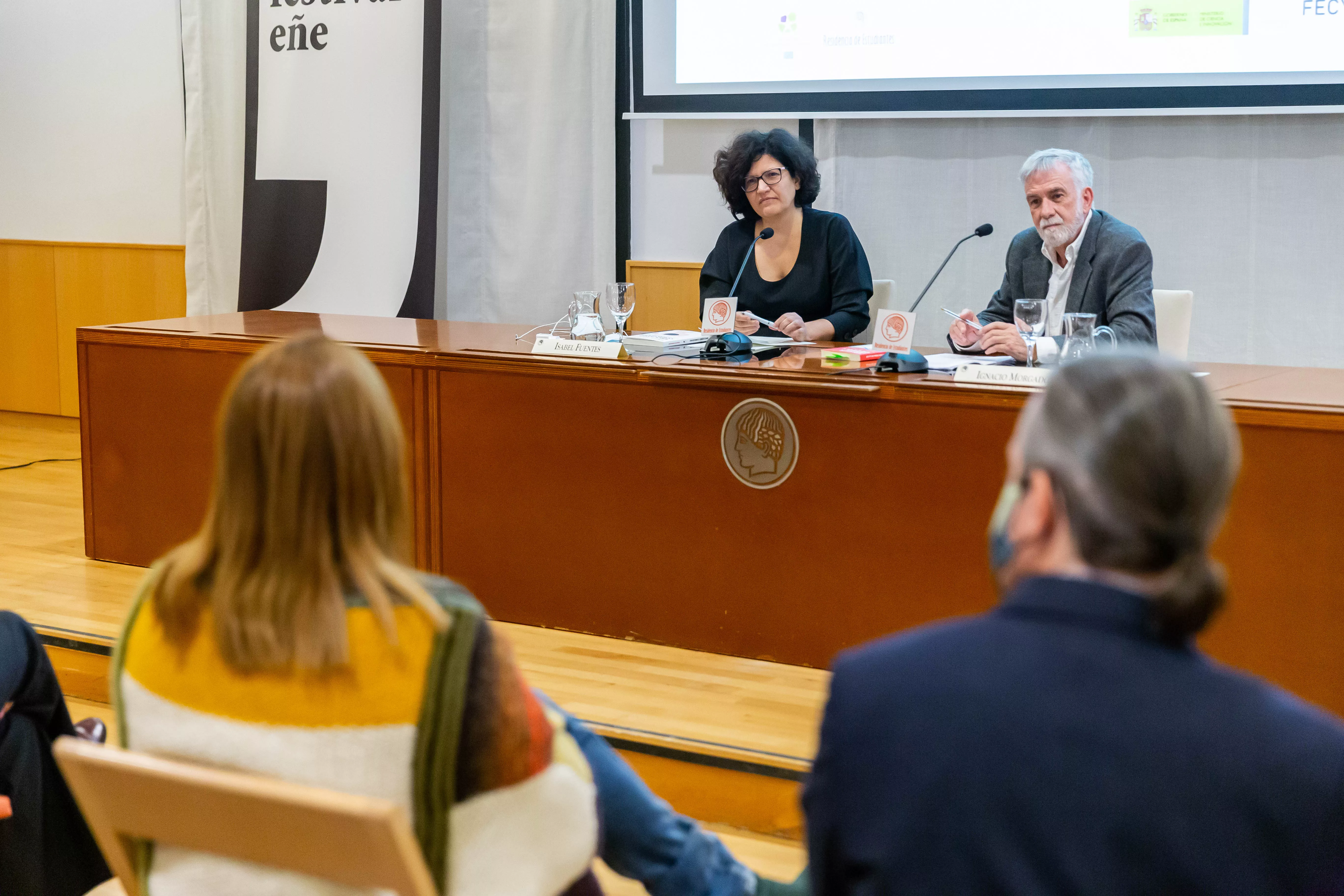 FECYT, el Círculo de Bellas Artes y la Residencia de Estudiantes organizaron un diálogo en torno a la Biología del Amor 