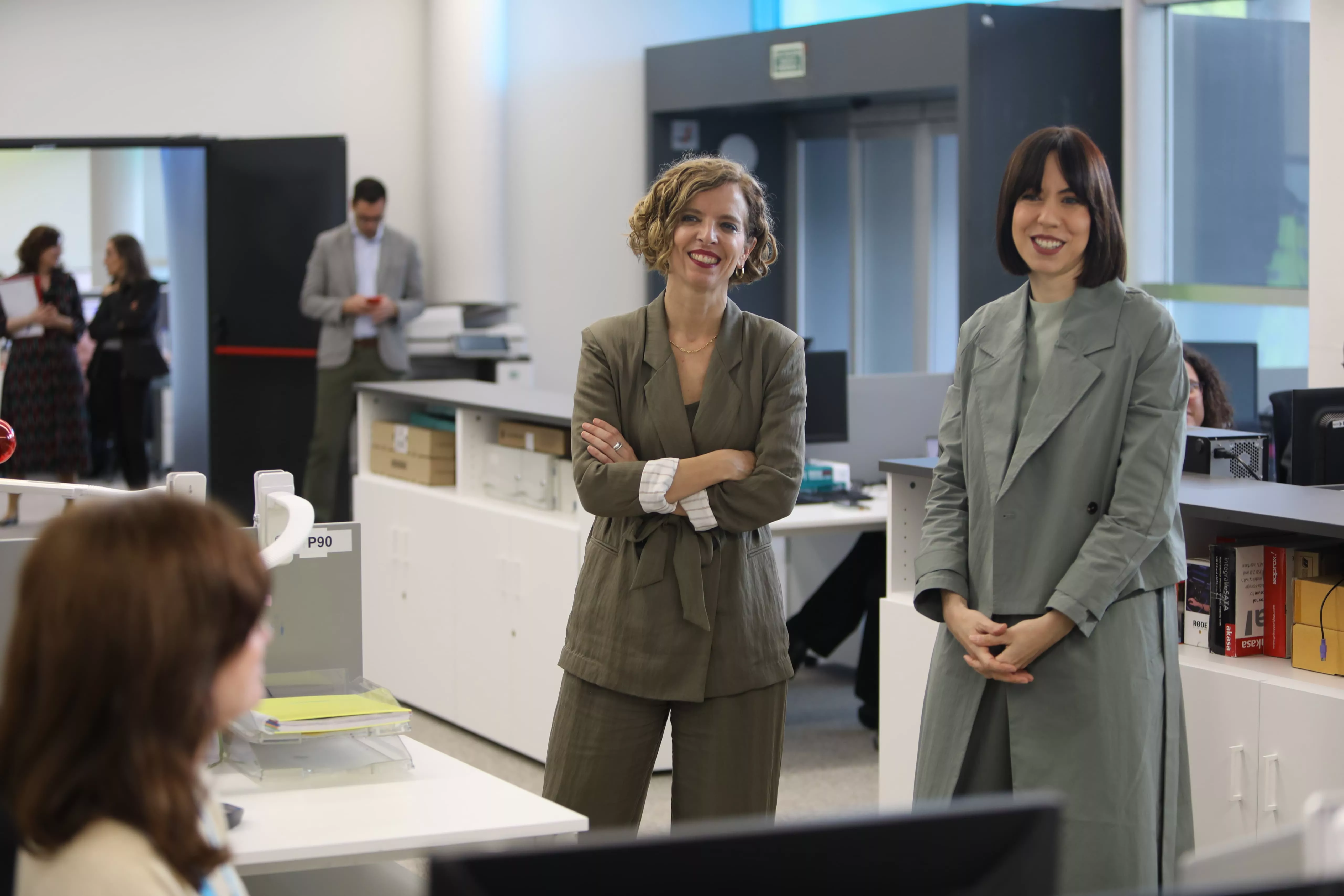 La ministra de Ciencia, Innovación y Universidades, Diana Morant, visita las oficinas de FECYT